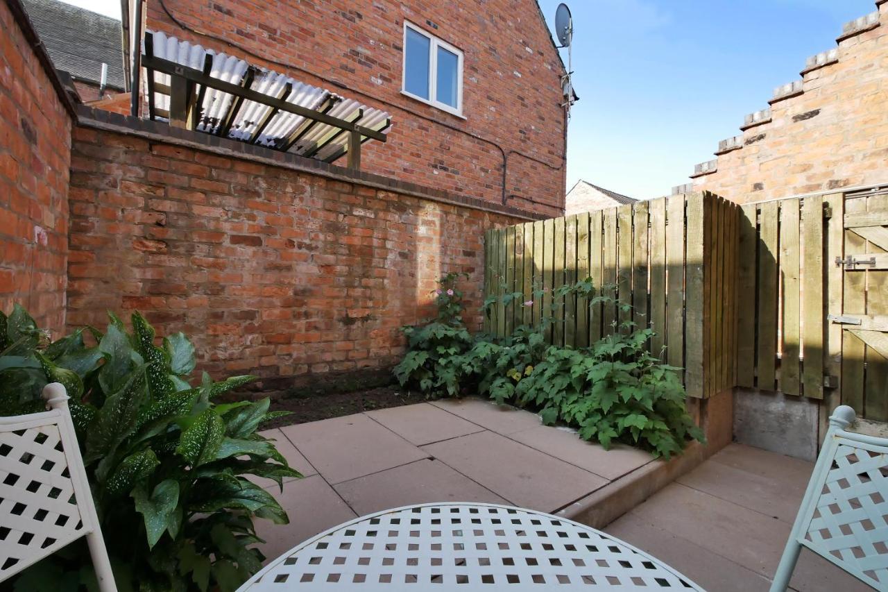 Crewe Short Lets 1 Victoria Court, Crewe公寓 外观 照片